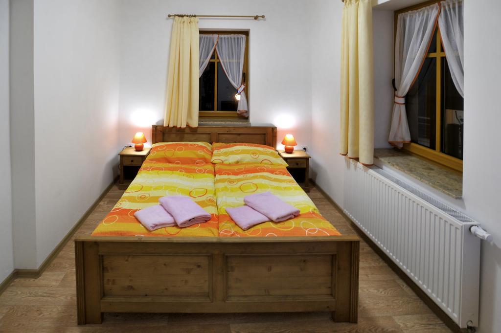 Resort Abertham - Penzion Ellen Abertamy Δωμάτιο φωτογραφία